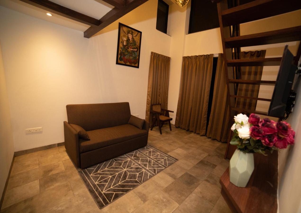 Half Hotel Calangute Extérieur photo
